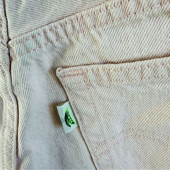 Levi’s Fresh Collection Pale Pink 501 Button Fly Cut Off Shorts Size 26 - Picture 4 of 6